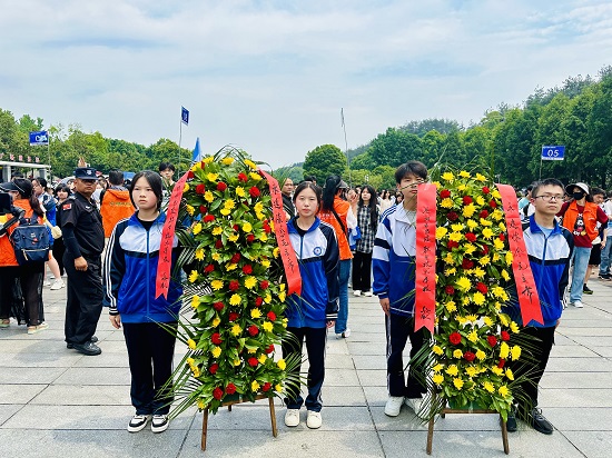 岳阳市巴陵职业技术学校,岳阳软件与信息服务,计算机应用招生