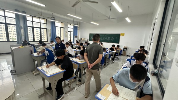 岳阳市巴陵职业技术学校,岳阳软件与信息服务,计算机应用招生