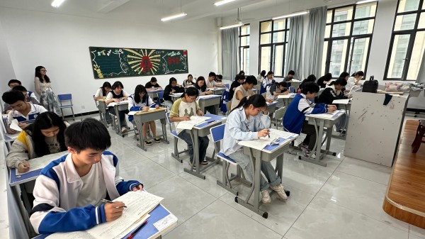 岳阳市巴陵职业技术学校,岳阳软件与信息服务,计算机应用招生
